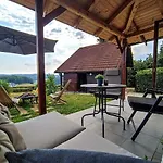 Panorama Alpesi faház Obcine